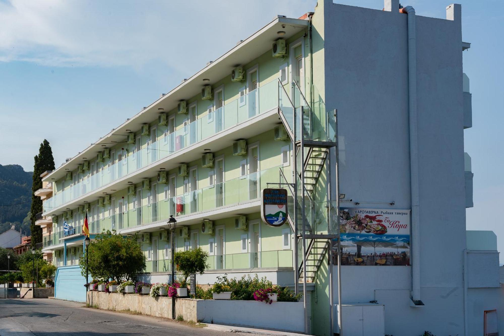 Отель Corfu Maris Бенитсес Экстерьер фото